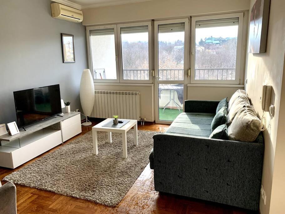 Sunkissed Apartment Beograd Ngoại thất bức ảnh