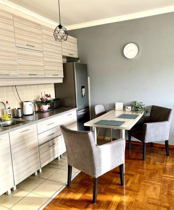 Sunkissed Apartment Beograd Ngoại thất bức ảnh